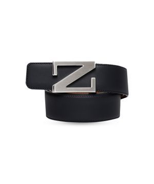 Leather belt with logo detail