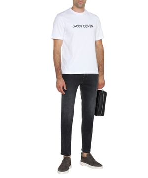Dairəvi yaxa ilə qısaqol T-shirt