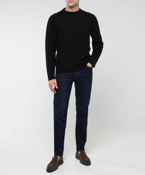 Straight fit long sleeve jumper