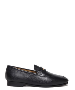 Logo detailed leather loafers