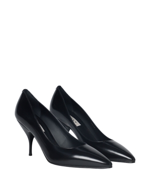 Logo detail leather pumps
