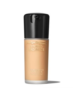 Тональная основа-сыворотка Studio Radiance Serum Powered Foundation - NC20