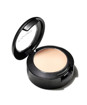 Studio Finish SPF 35 concealer - NC15