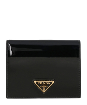 Logo detail patent leather wallet