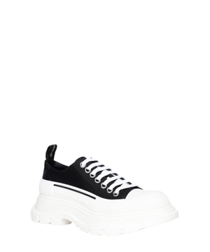 Platform sneakers