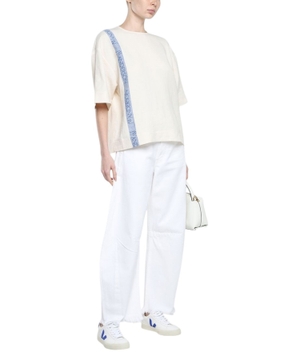 High-waist wide-leg jeans