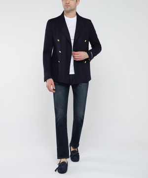 Long-sleeve blazer with button fastening