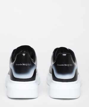 Leather sneakers with logo lettering