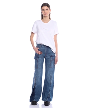 Wide-leg cargo jeans