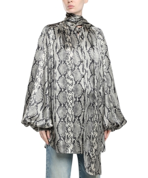 Long-sleeve printed blouse