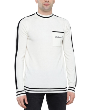 Round neck sweater with long sleeves