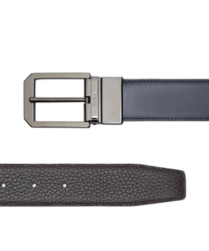 Logo engraved leather belt