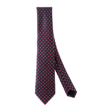 Tie with patterned design