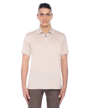 Short sleeve polo with zip fastening