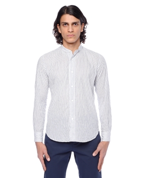 Long sleeve shirt with classic collar