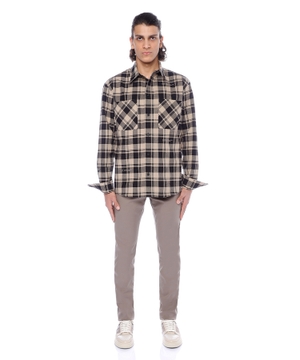 Long sleeve checkered shirt with classic collar