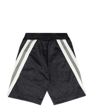 Shorts with elasticated waist