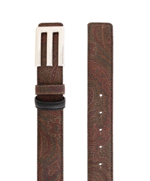 Leather belt with logo detail