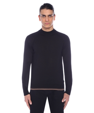 Round neck jumper with long sleeves