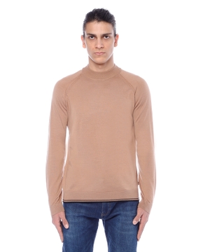 Round neck jumper with long sleeves