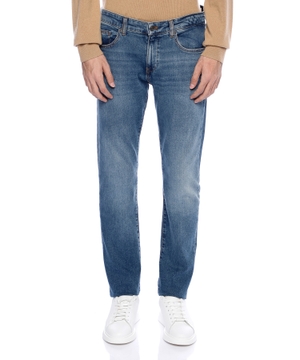 Straight-fit jeans