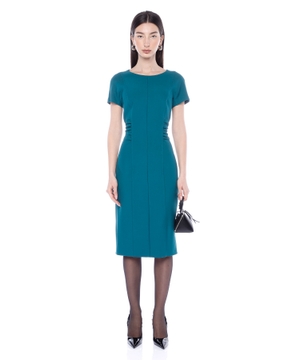 Round neck midi dress with short sleeves