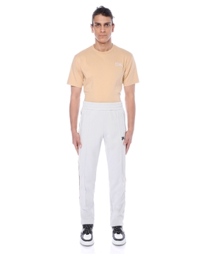 Jogging pants with elastic waist