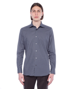 Long sleeve shirt with classic collar