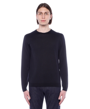 Round neck jumper with long sleeves