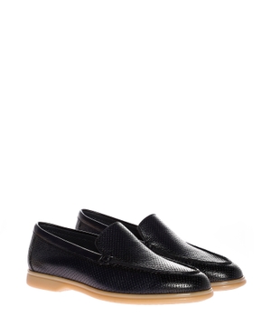 Leather loafer