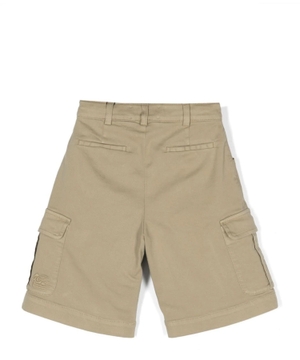 Cargo shorts with embroidery logo