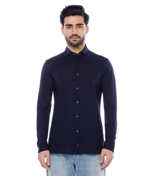 Long sleeve shirt with classic collar