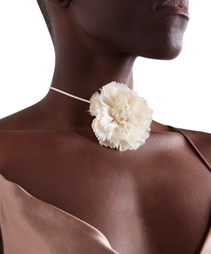 Flower choker necklace