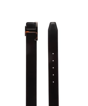 Leather belt with logo detail