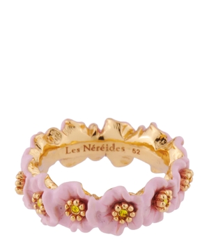 Flowers-shaped ring