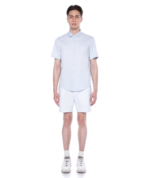 Short sleeve shirt with logo embroidery