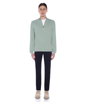 Long sleeve sweater with zip collar