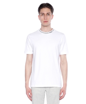 Round neck T-shirt with short sleeves