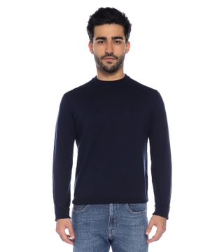 Round neck jumper with long sleeves