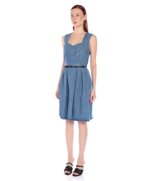 Sleeveless belted denim dress