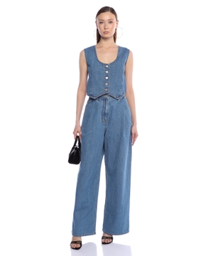 High-waist wide-leg jeans