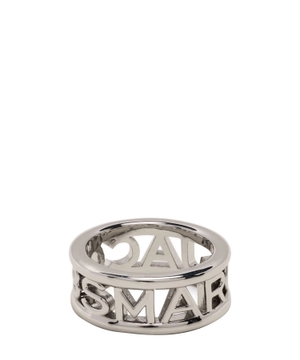 Logo detailed ring