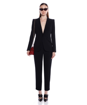 Peak shoulder-pad blazer