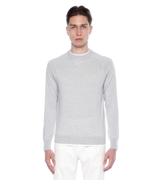 Round neck jumper with long sleeves