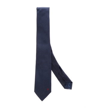 Silk tie