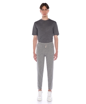 Knitted pants with elastic waist