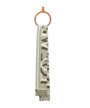 Logo scarf