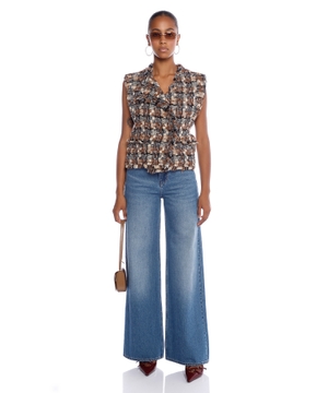 High-waist wide-leg jeans