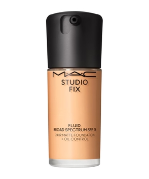 Studio Fix Fluid SPF15 24HR Matte Foundation + Oil Control tonal vasitəsi - NC20