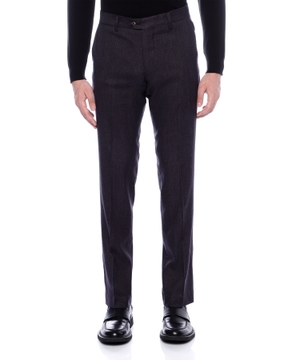 Classic pants with button closure